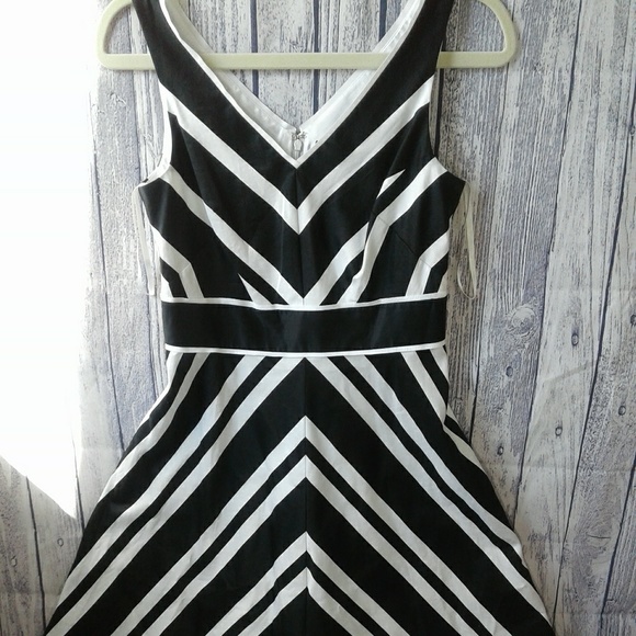 WHBM Striped A-line Party Dress, Size 4 - Picture 1 of 6
